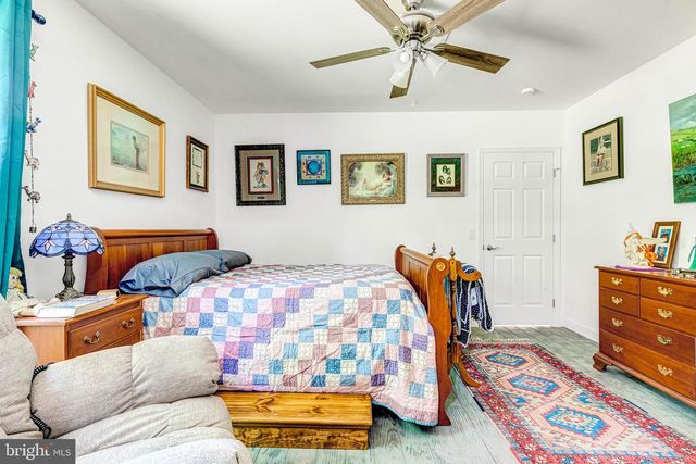 274 REGINA RD, Lancaster, VA 22503