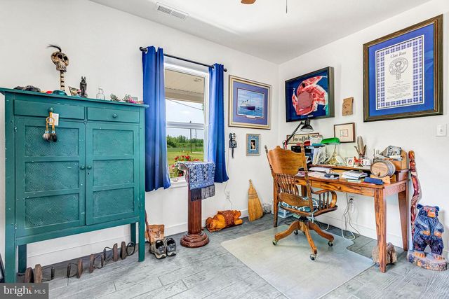 274 REGINA RD, Lancaster, VA 22503