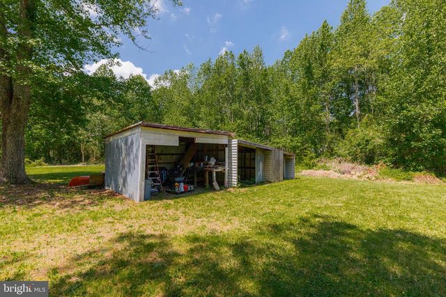 274 REGINA RD, Lancaster, VA 22503