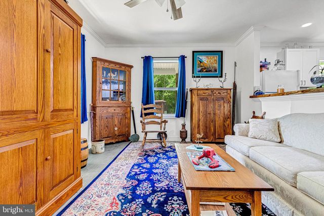 274 REGINA RD, Lancaster, VA 22503