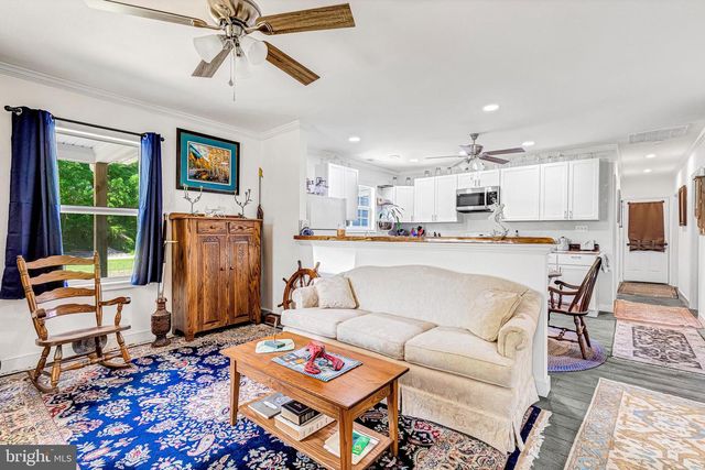 274 REGINA RD, Lancaster, VA 22503