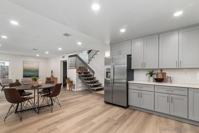 8468 Calle Morelos, San Diego, CA 92126