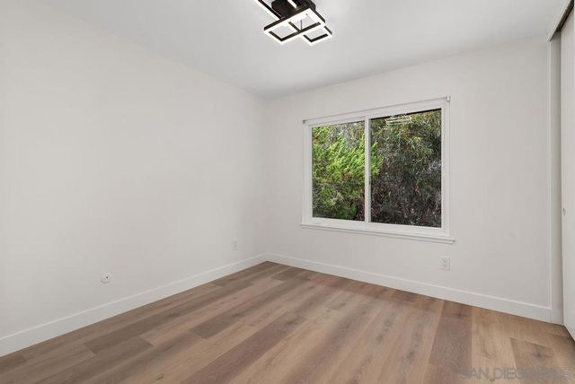 8468 Calle Morelos, San Diego, CA 92126