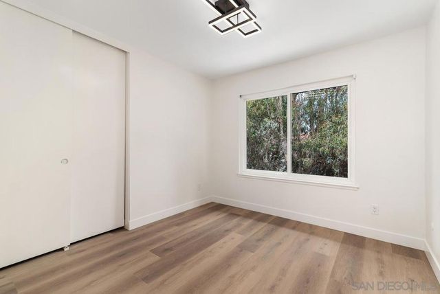 8468 Calle Morelos, San Diego, CA 92126