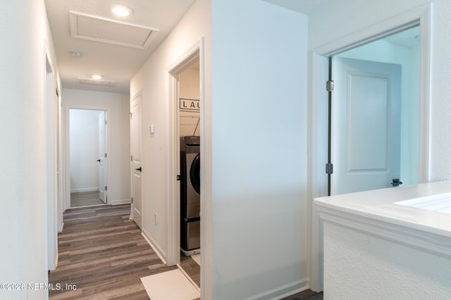 9888 LOVAGE Lane, Jacksonville, FL 32219