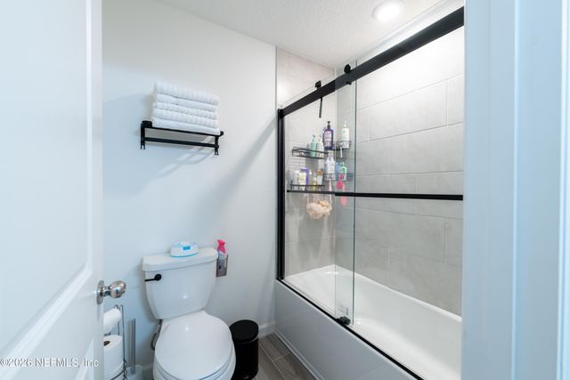 9888 LOVAGE Lane, Jacksonville, FL 32219