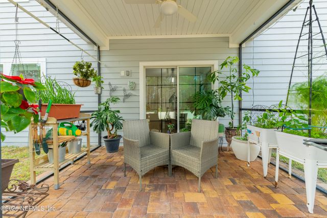 9888 LOVAGE Lane, Jacksonville, FL 32219