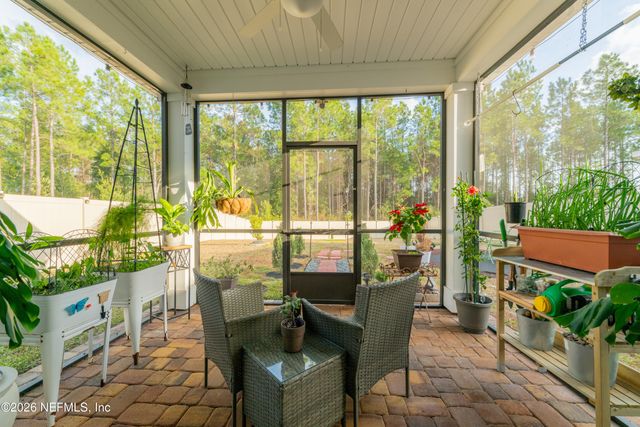 9888 LOVAGE Lane, Jacksonville, FL 32219