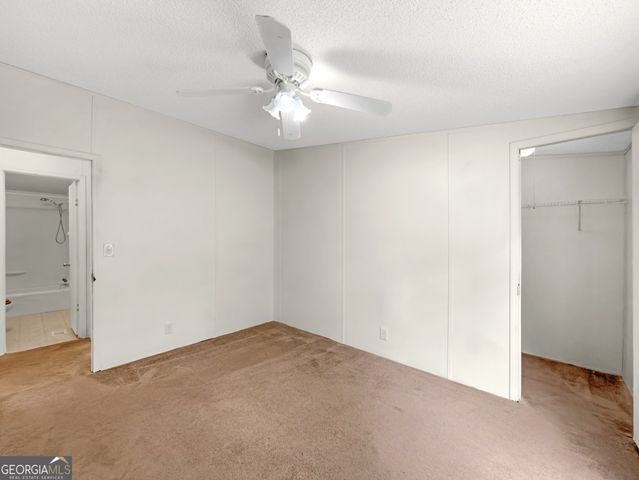 141 Gamecock Way, Barnesville, GA 30204
