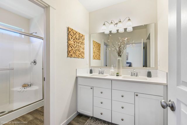 8709 N Hemlock Rd, Spokane, WA 99208