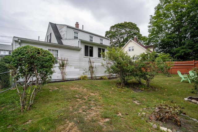 3 Birchwood Place, Dover, NH 03820