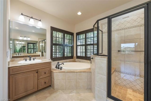 28830 Kiranicola CT, Bonita Springs, FL 34135