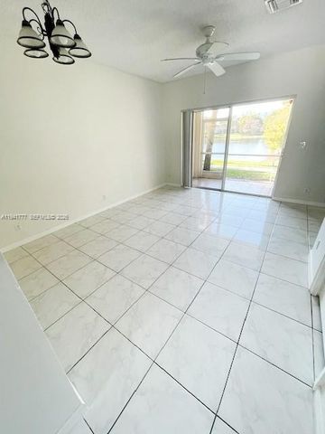 5230 Palmbrooke Cir -, West Palm Beach, FL 33417