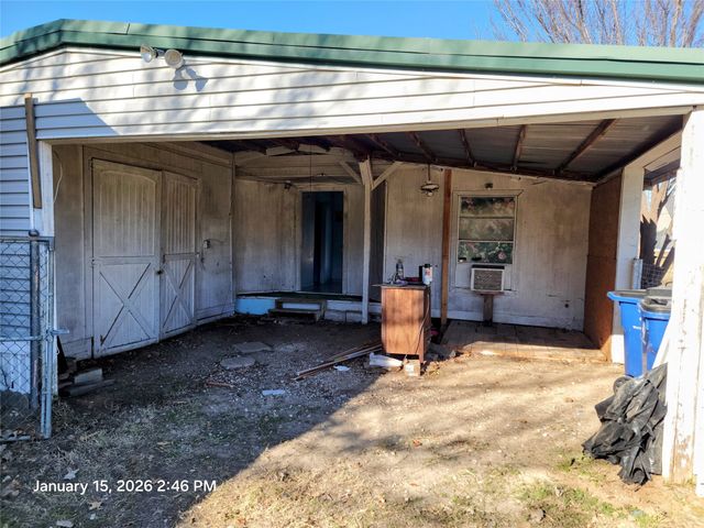 1909 Lariat Lane, Burleson, TX 76028