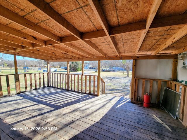 1909 Lariat Lane, Burleson, TX 76028