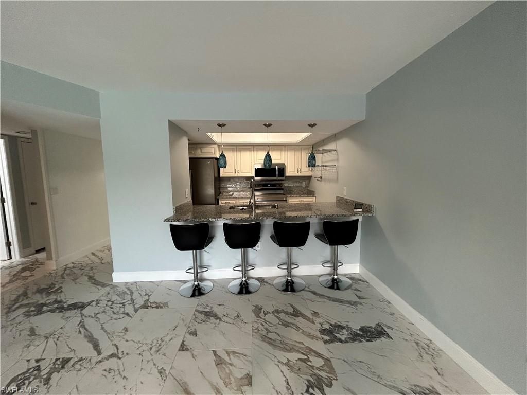 2346 Naples Trace CIR # 1107, Naples, FL 34109