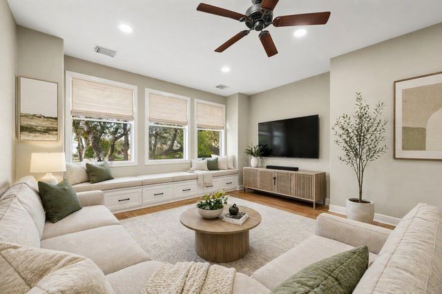 10900 Sky Rock DR, Austin, TX 78739