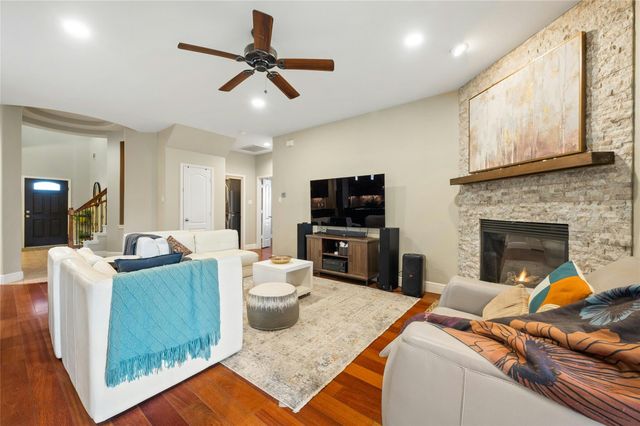 10900 Sky Rock DR, Austin, TX 78739