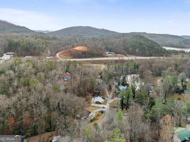 7 Dry Pond Drive, Clayton, GA 30525