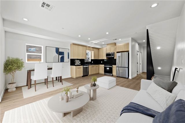 644 N Boyle, Los Angeles, CA 90033