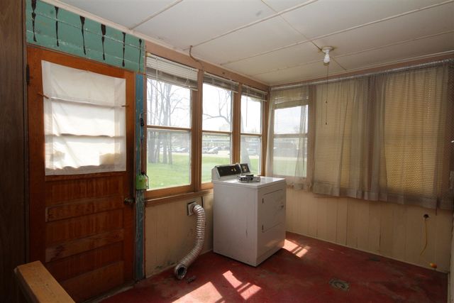 304 E Prairie Street, Vicksburg, MI 49097