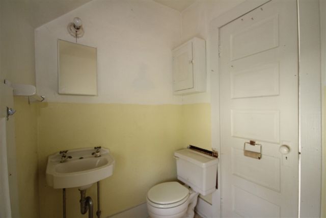 304 E Prairie Street, Vicksburg, MI 49097