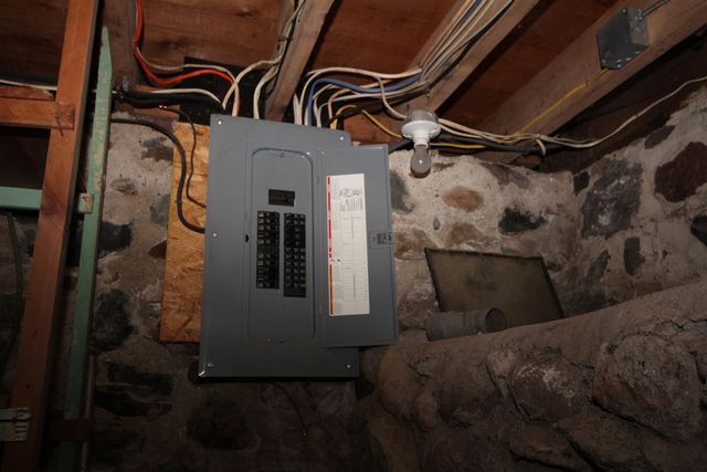 304 E Prairie Street, Vicksburg, MI 49097