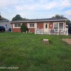 9906 W West Ave, Louisville, KY 40272