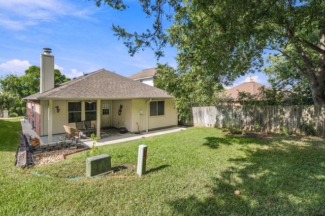 117 Harbour Town Circle, Montgomery, TX 77356