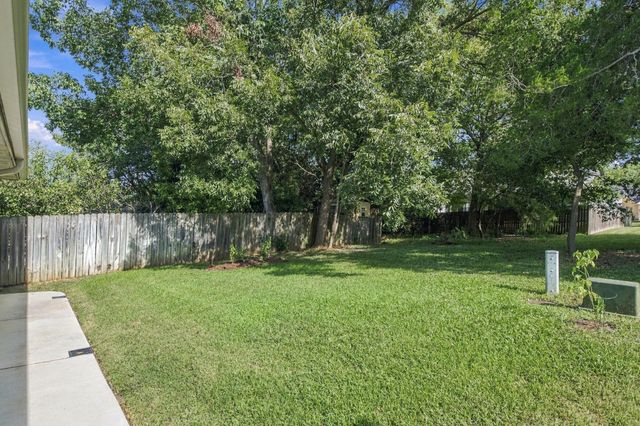 117 Harbour Town Circle, Montgomery, TX 77356