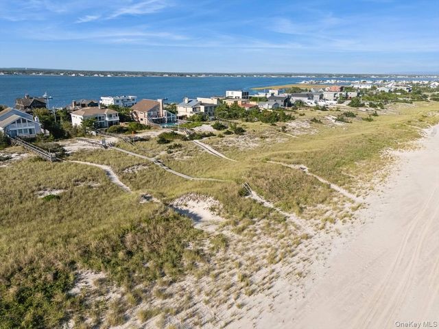 521 Dune Road, Westhampton Beach, NY 11978