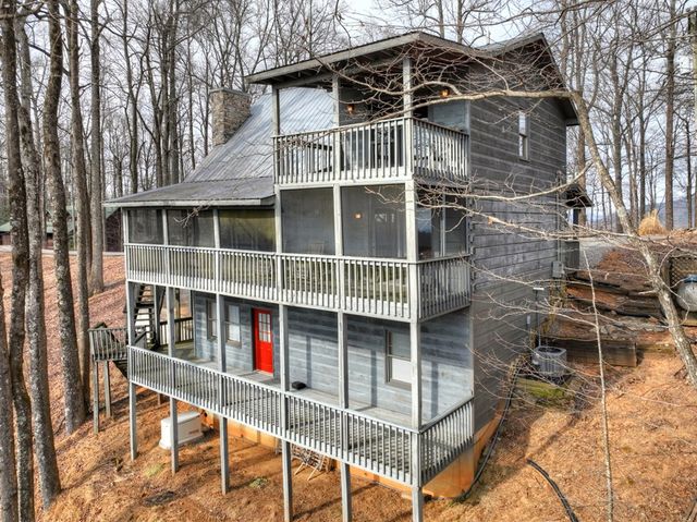 1186 Walnut Ridge, Ellijay, GA 30536