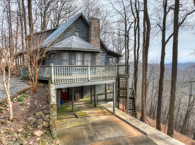 1186 Walnut Ridge, Ellijay, GA 30536