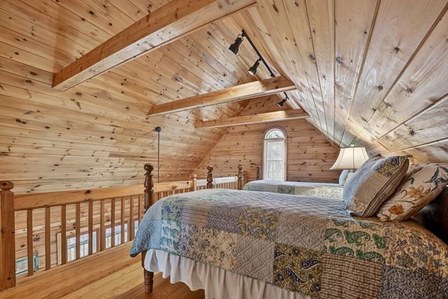 1186 Walnut Ridge, Ellijay, GA 30536