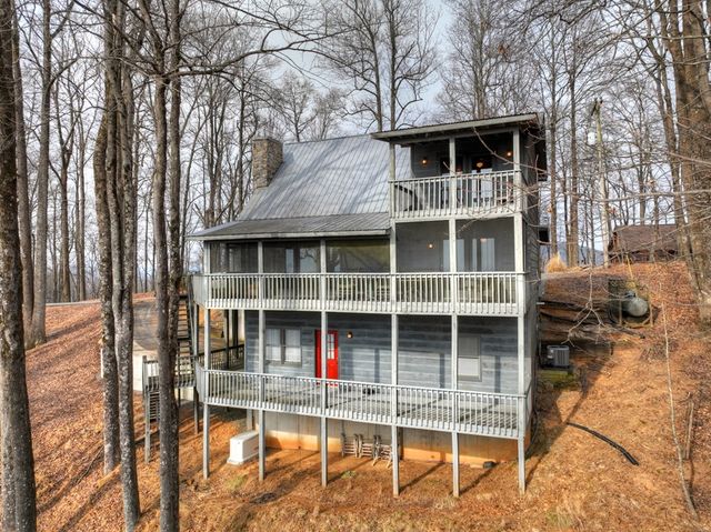 1186 Walnut Ridge, Ellijay, GA 30536