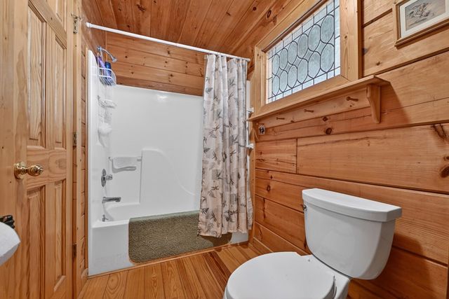 1186 Walnut Ridge, Ellijay, GA 30536