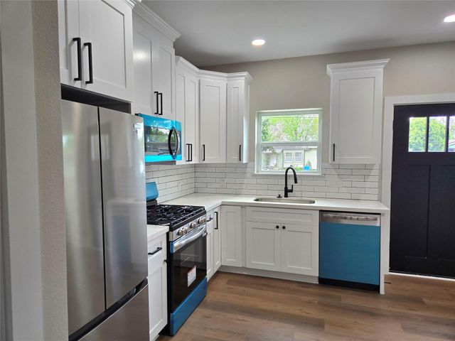 7830 Woodlyn Road B, Houston, TX 77028