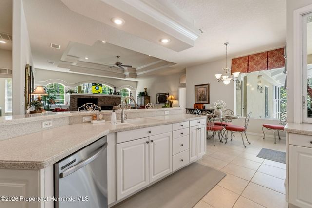 10260 Waters Edge Court, Weeki Wachee, FL 34613