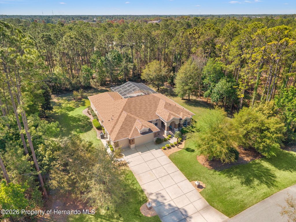 10260 Waters Edge Court, Weeki Wachee, FL 34613