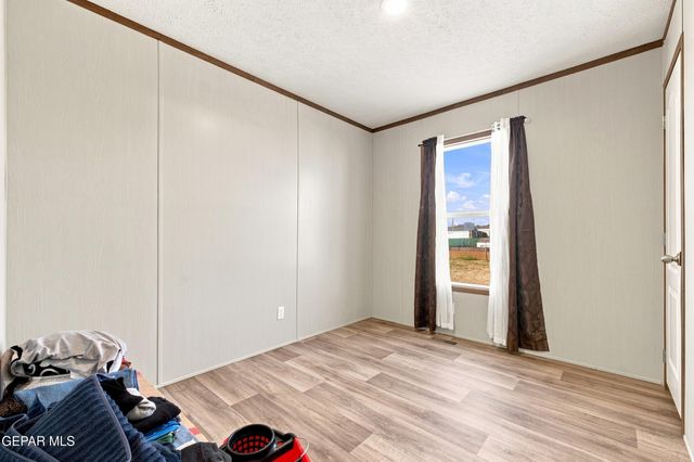 742 Canfield Drive, Horizon City, TX 79928