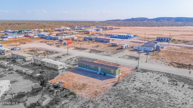 742 Canfield Drive, Horizon City, TX 79928