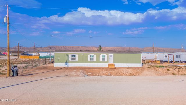 742 Canfield Drive, Horizon City, TX 79928