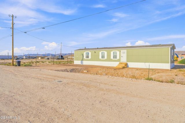 742 Canfield Drive, Horizon City, TX 79928