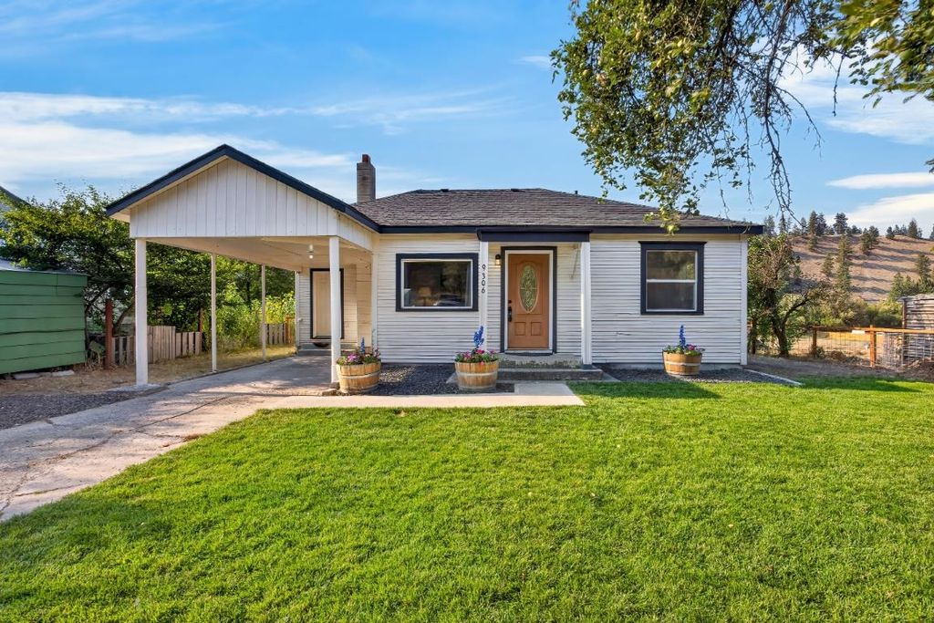 9306 S Cheney-Spokane Rd, Cheney, WA 99004 photo 1