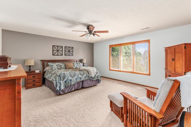 6317 NW 97th Street, Johnston, IA 50131