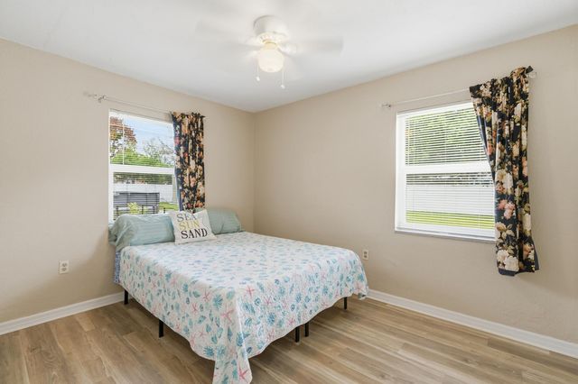 1815 S 30th Street, Fort Pierce, FL 34947