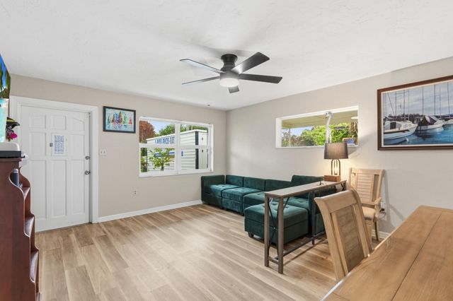 1815 S 30th Street, Fort Pierce, FL 34947