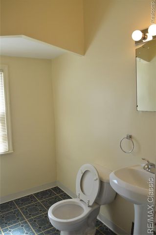 5153 Commonwealth Street, Detroit, MI 48208