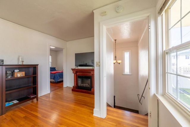 Monroe Street, Monterey, CA 93940