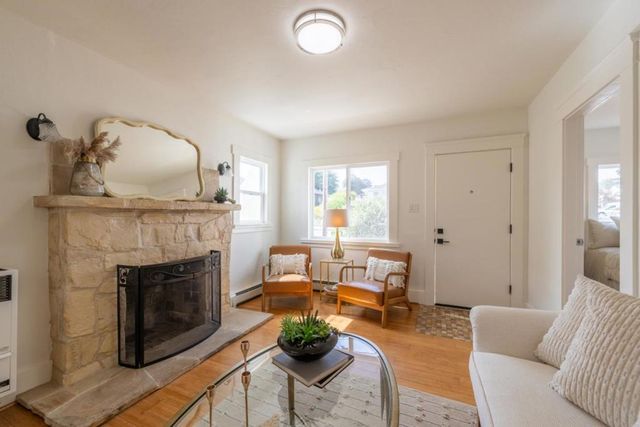 Monroe Street, Monterey, CA 93940